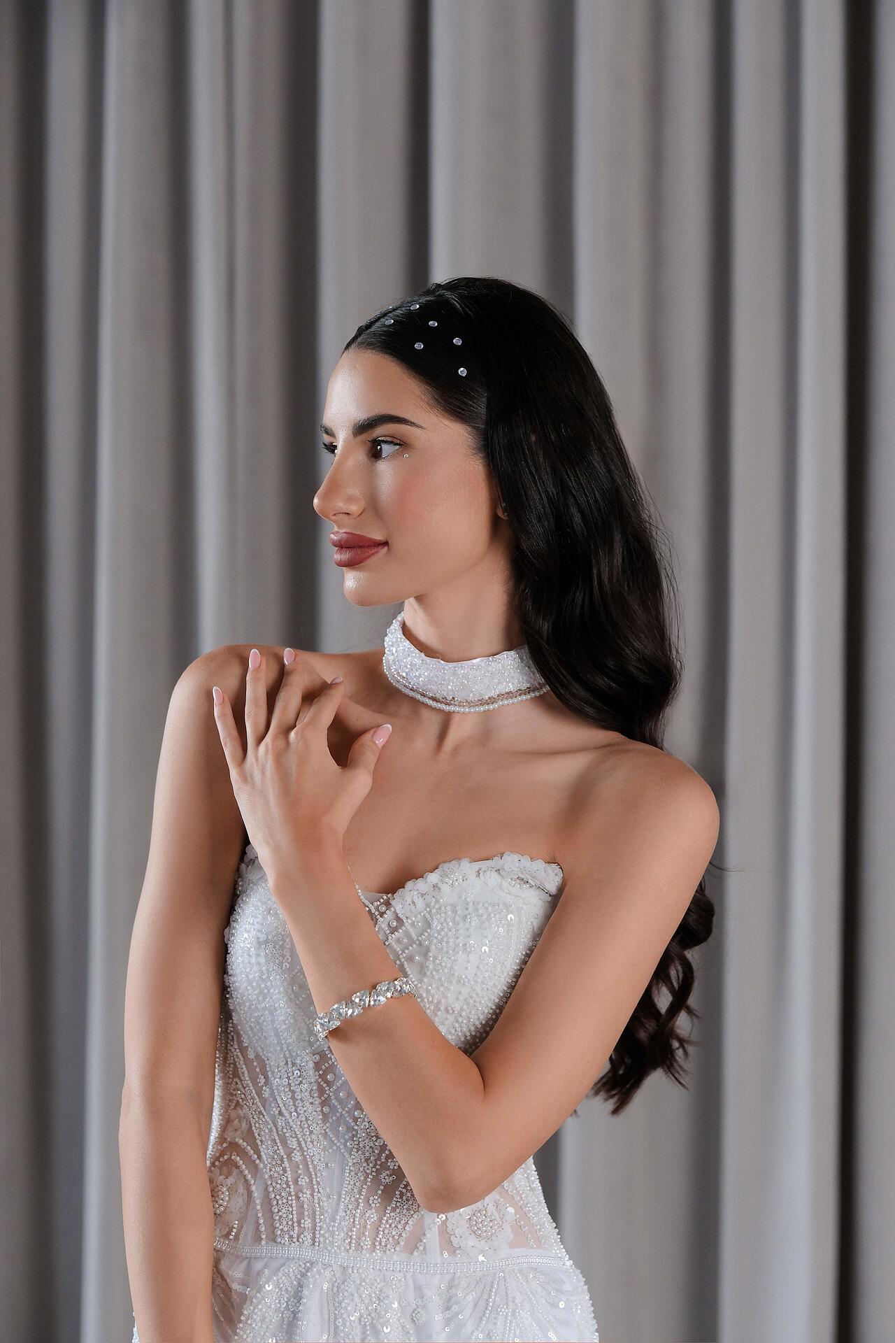 Чокър с кристали Swarovski и перли