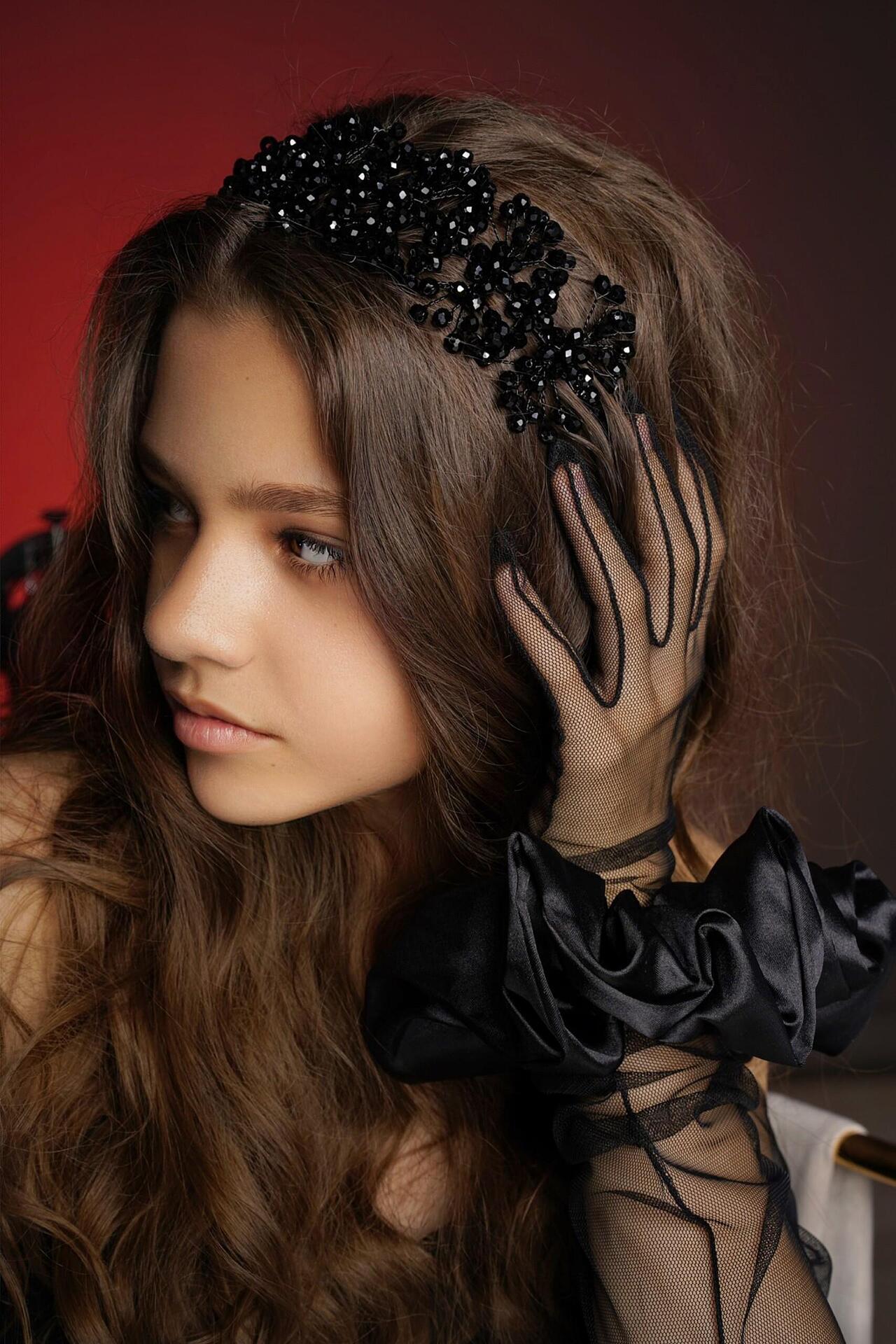 Диадема: Black Elegance