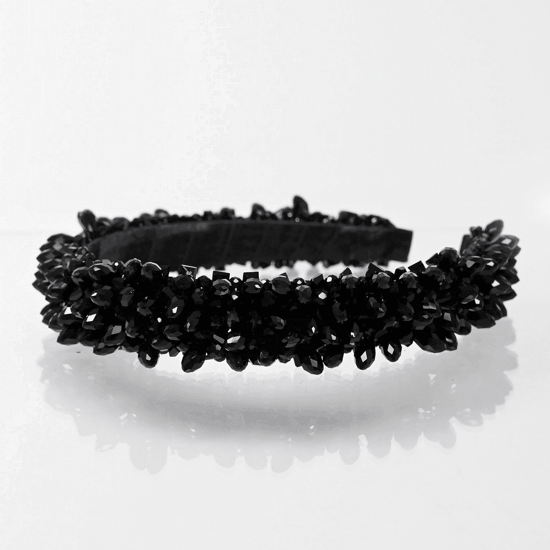 Диадема: Black Intense