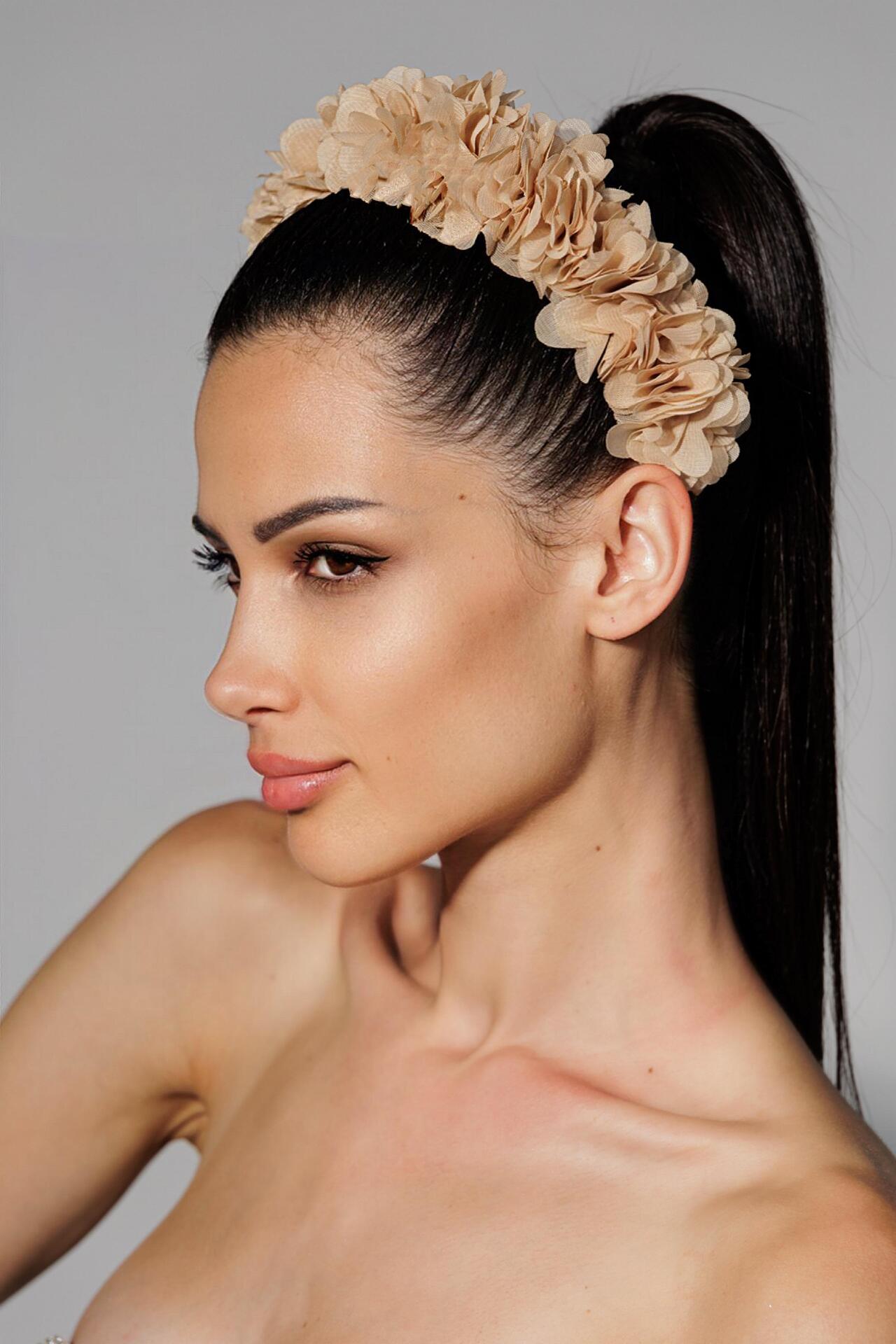 Диадема: Nude Light Flowers