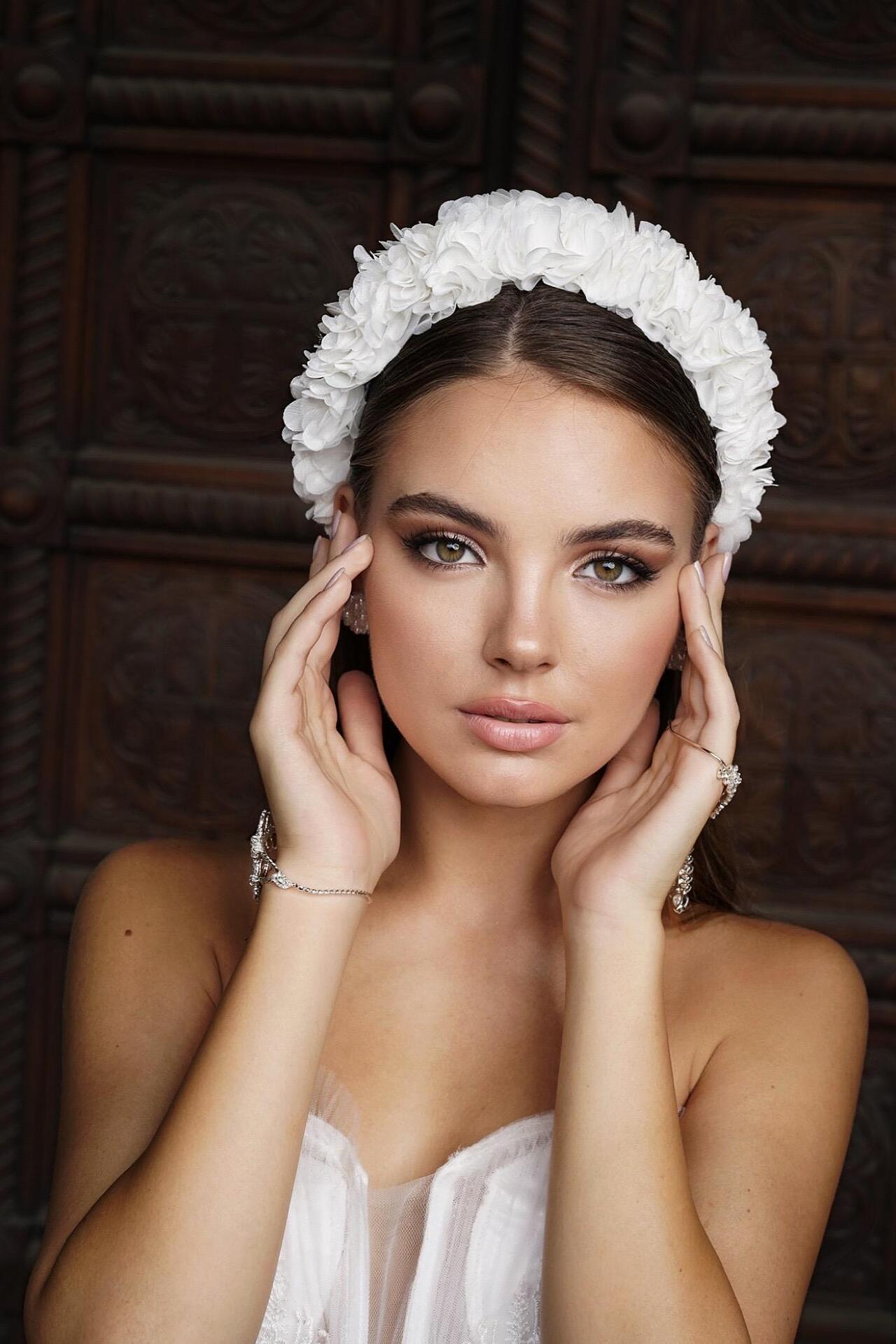 Диадема: White Light Flowers
