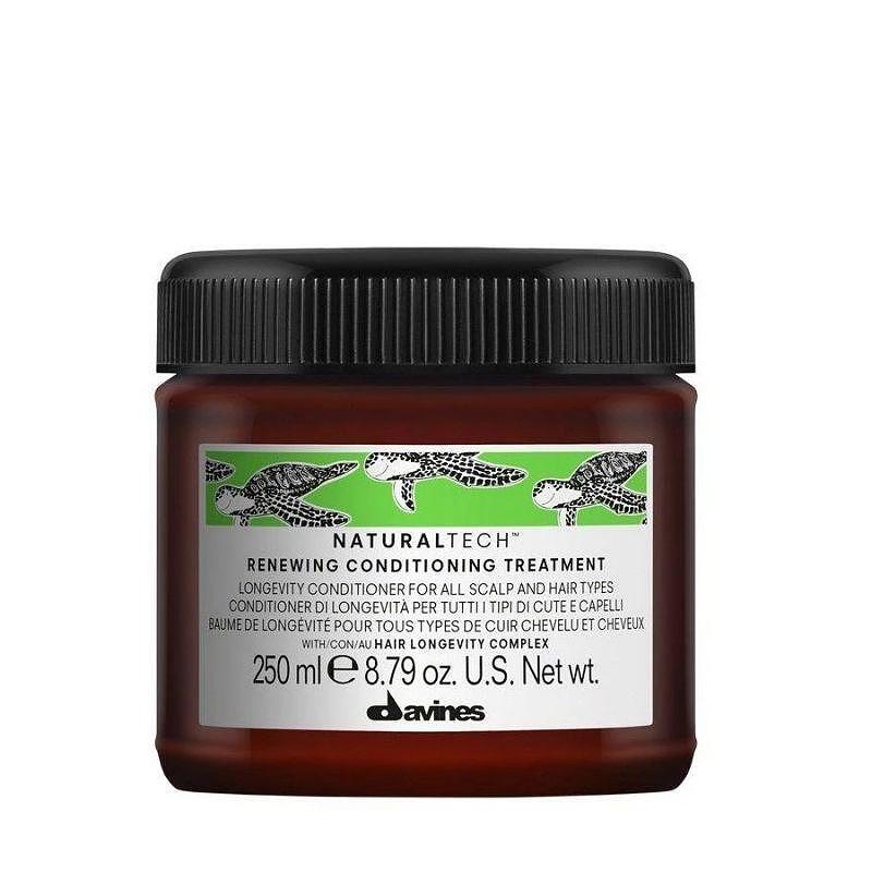 Анти-ейдж маска за всеки тип коса с "комплекс за дълголетие" Davines Renewing Conditioning Treatment 250 мл