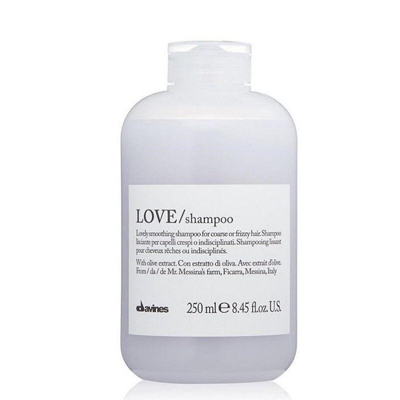 Изглаждащ анти-фриз шампоан за груба непокорна коса DAVINES LOVE Shampoo 250ml