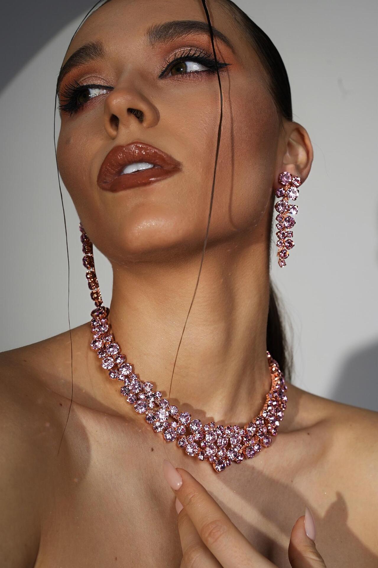 Комплект: Rose Gold колие/обеци