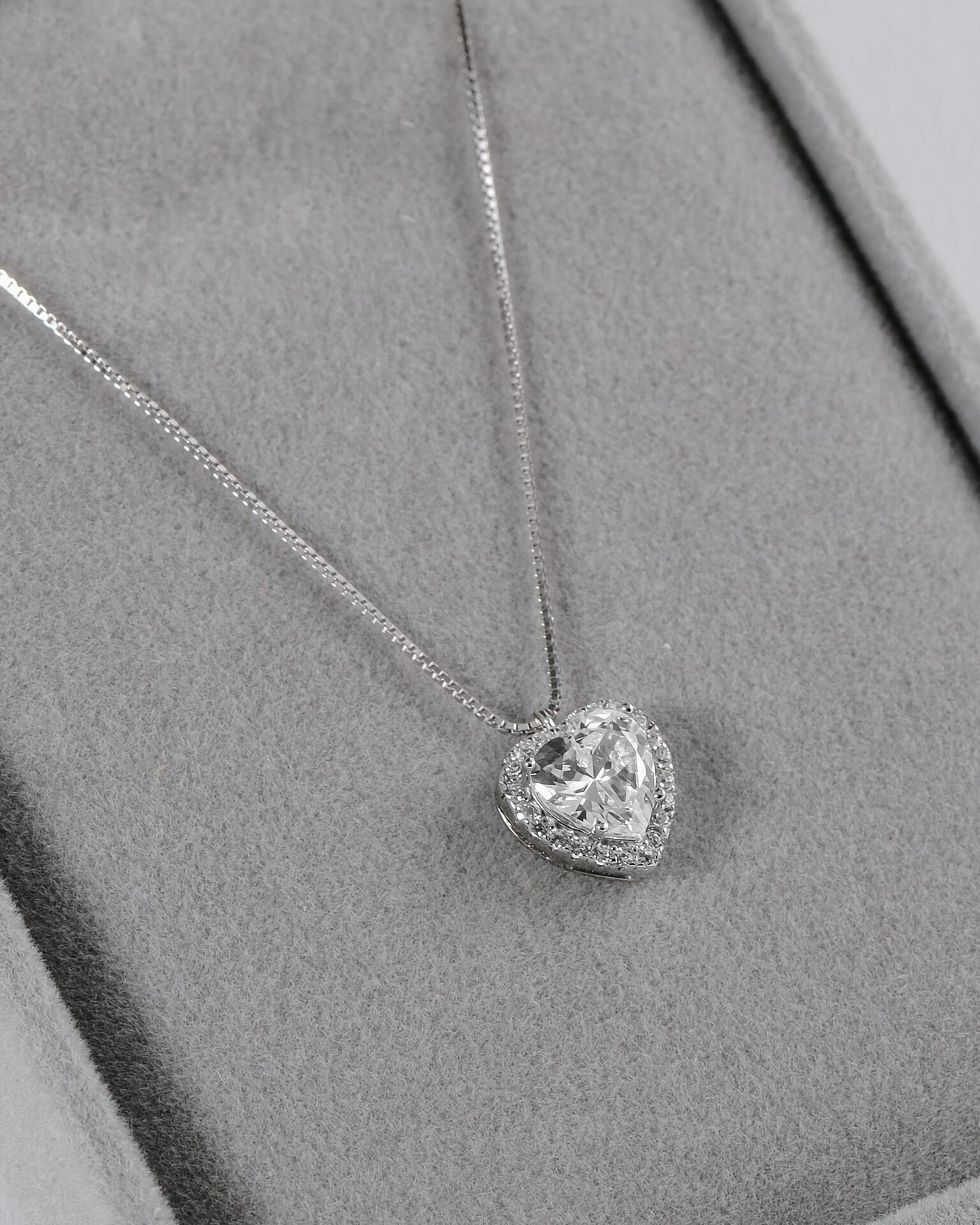 Комплект колие и обеци: Glam