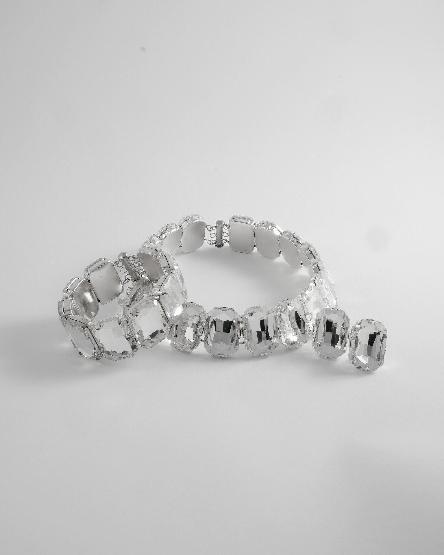 Комплект от колие, гривна и обеци с камъни: Crystal Opulence