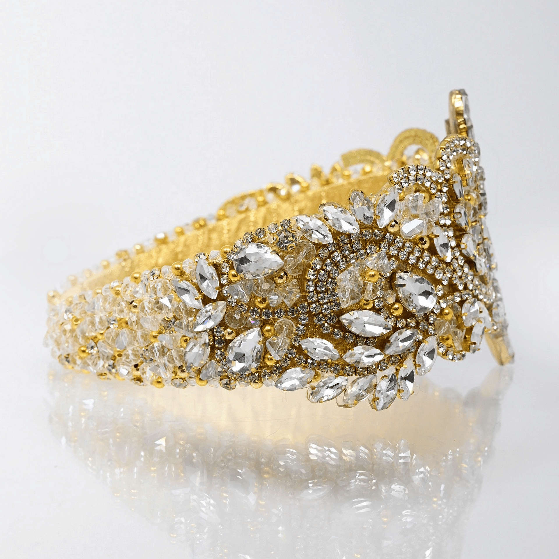 Корона: Gold Avalon