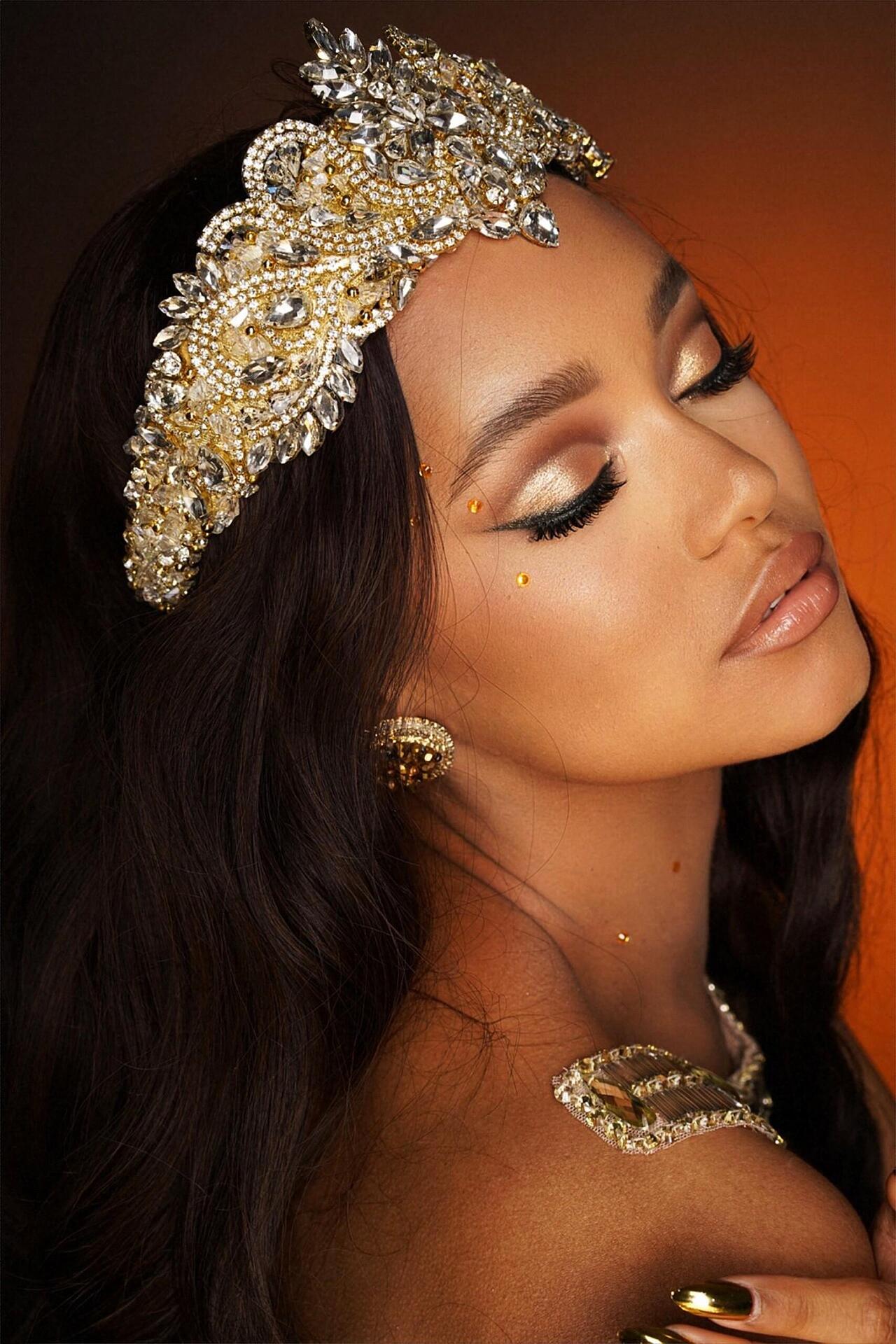 Корона: Gold Avalon