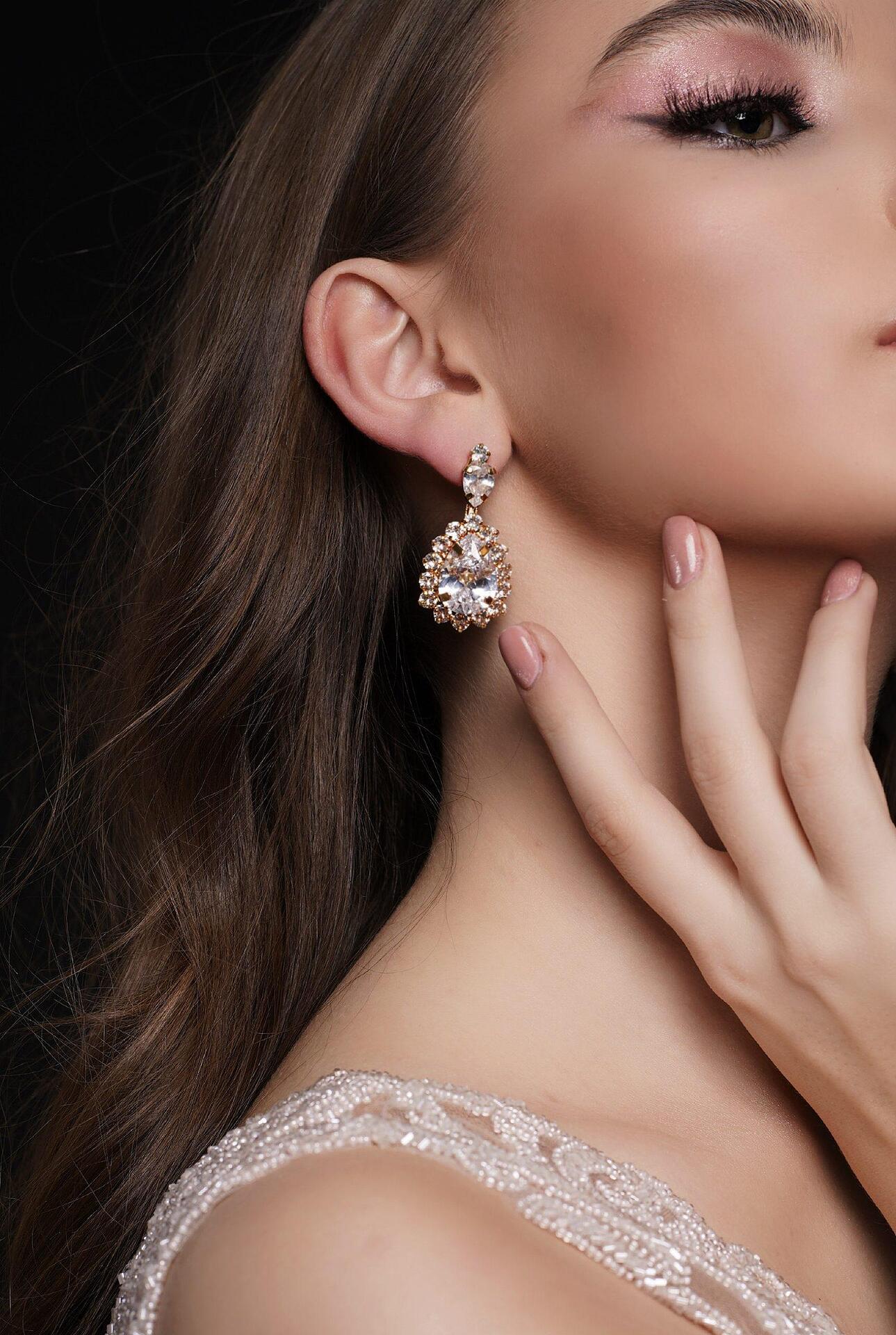 Обеци: Gold Sun Earrings
