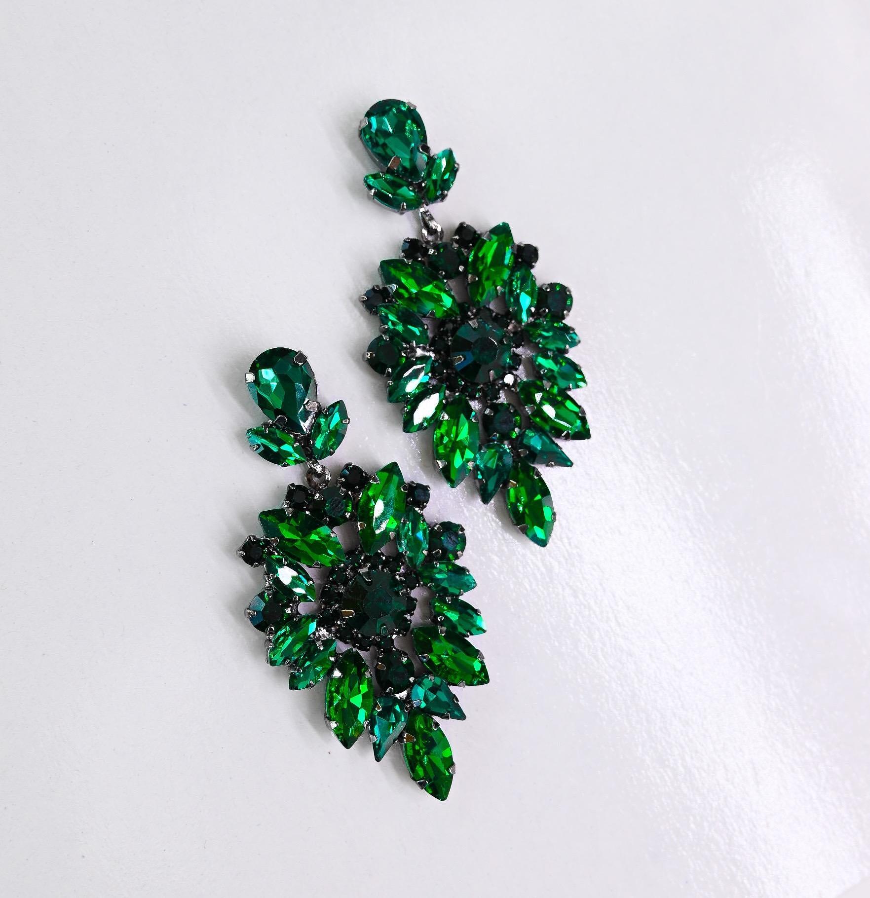 Обеци: Green Emerald Earrings