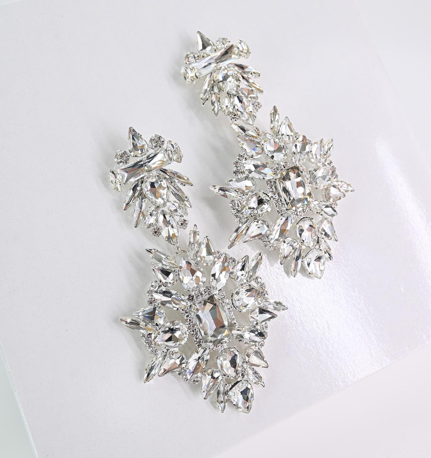 Обеци: MAXI Volume Silver Earrings