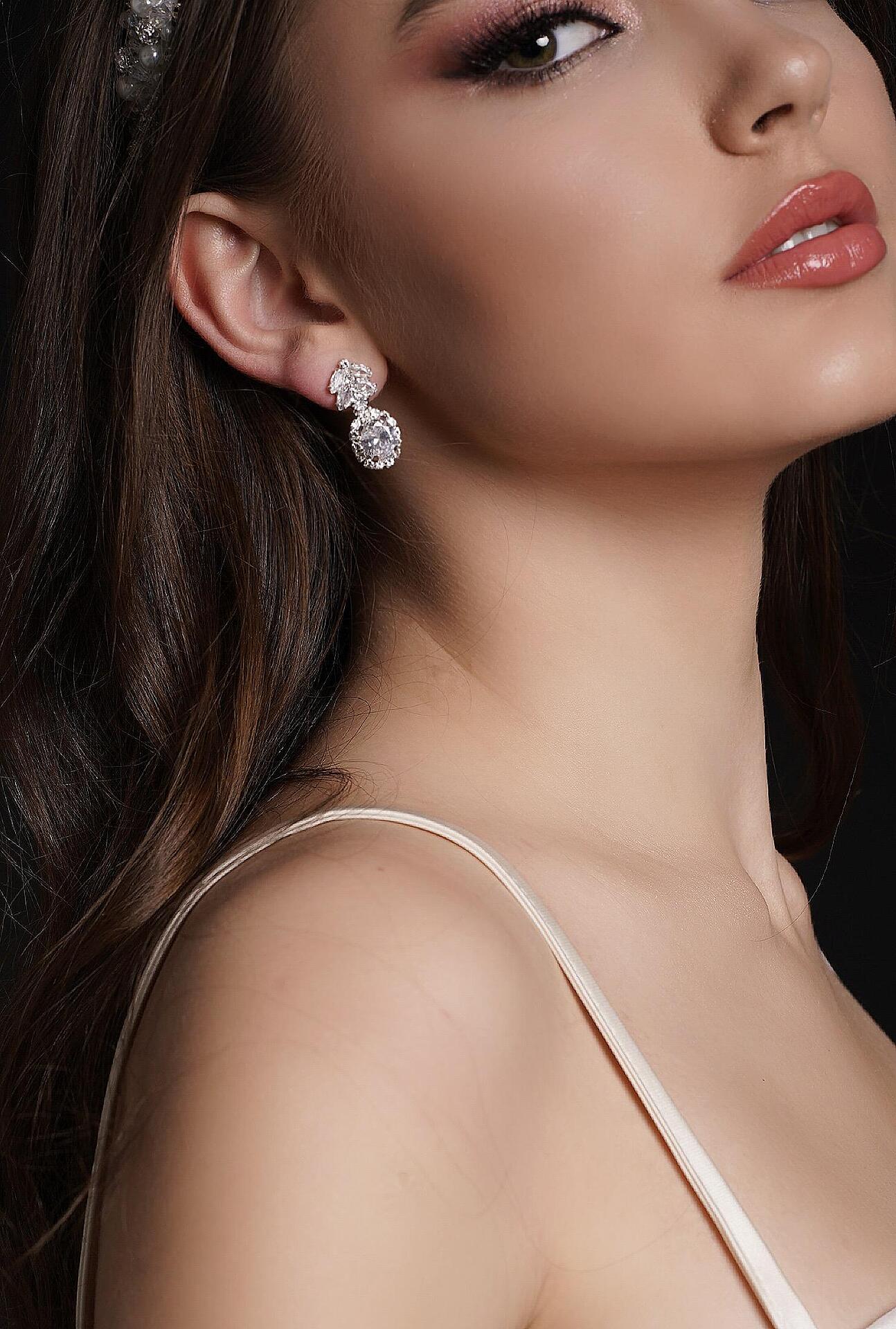 Обеци: Zirconium Earrings