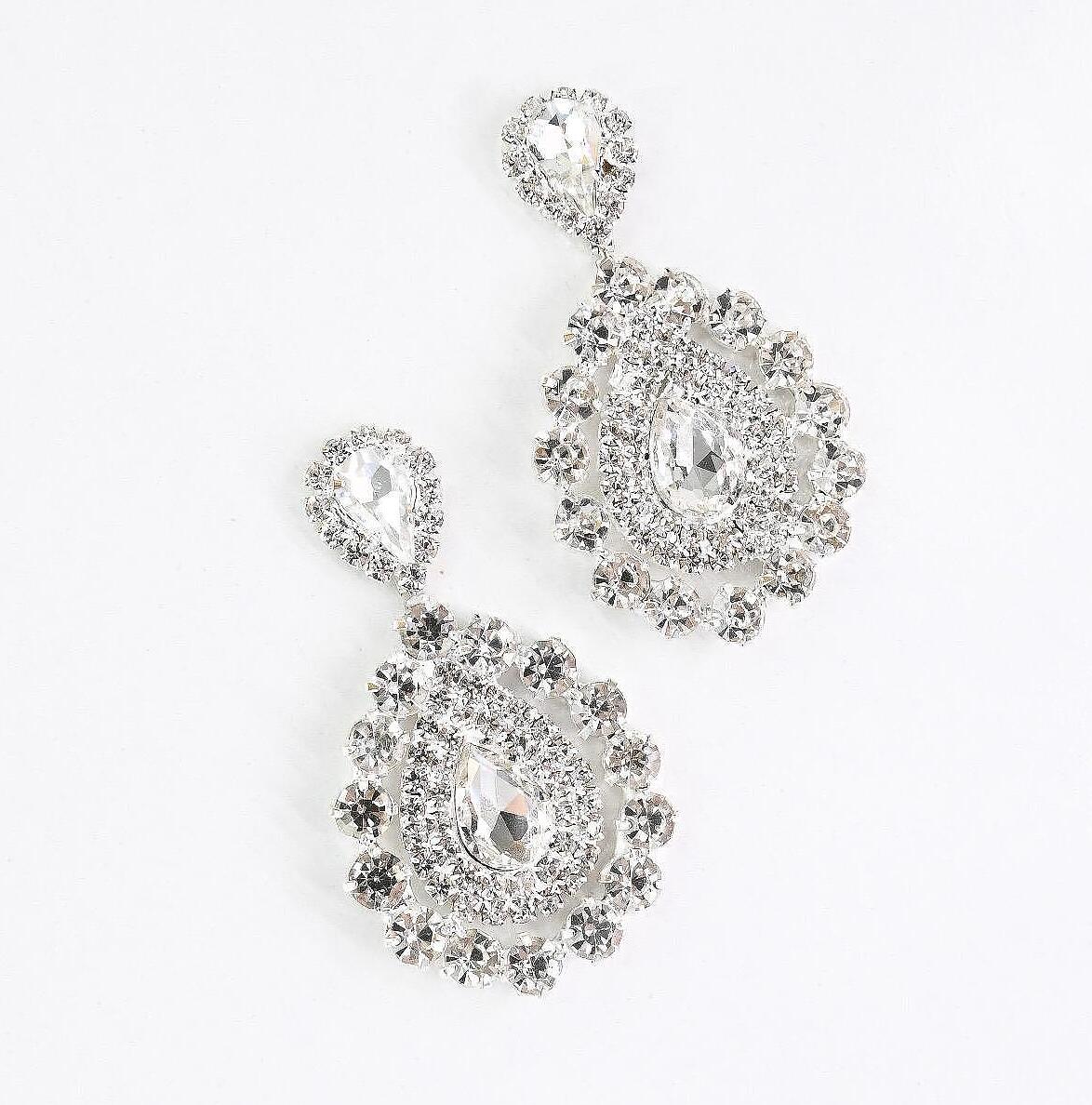 Обеци: Earrings with Crystals