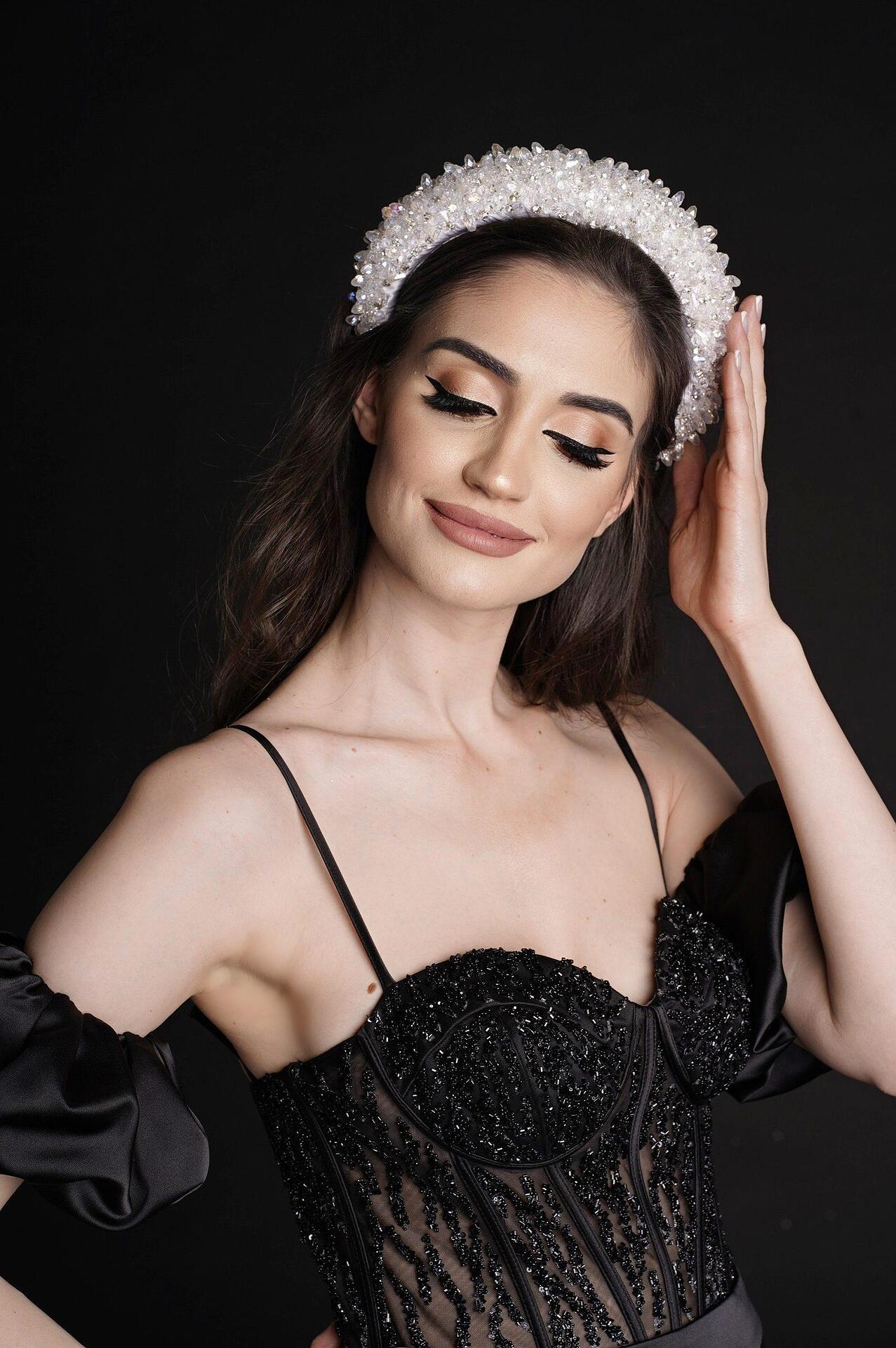 Обемна диадема: Queen Alara