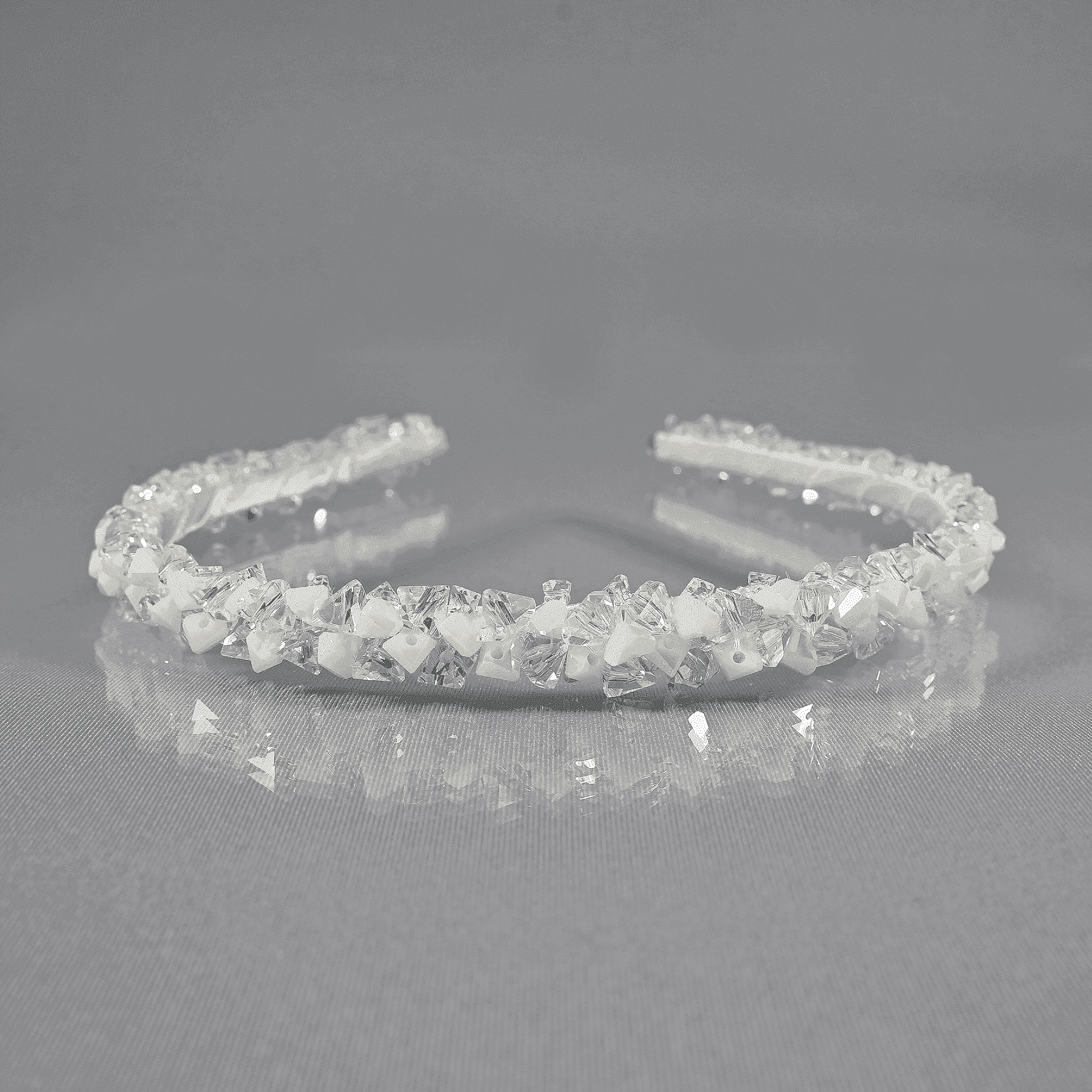 Тънка диадема: Gentle Tiara