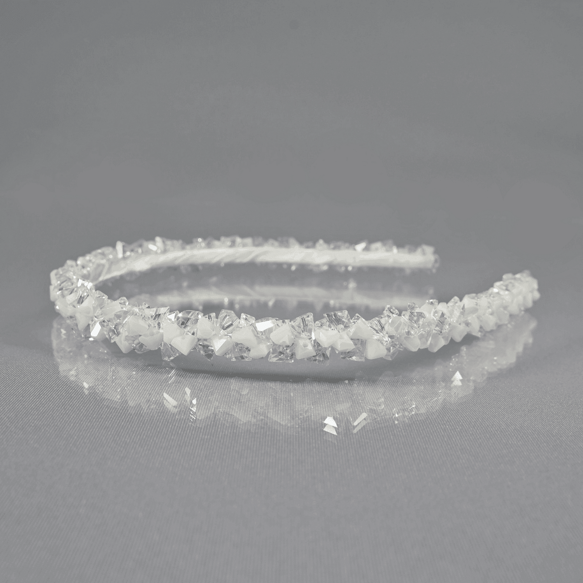 Тънка диадема: Gentle Tiara