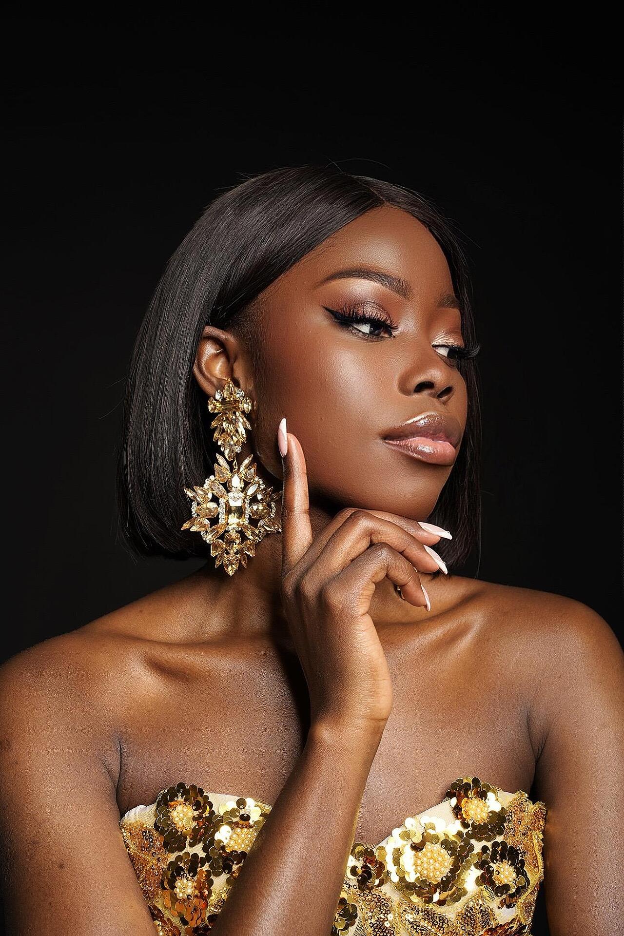 Обеци: Volume Gold Earrings