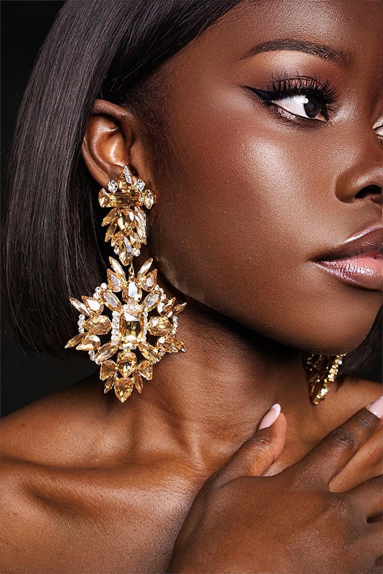 Обеци: Volume Gold Earrings